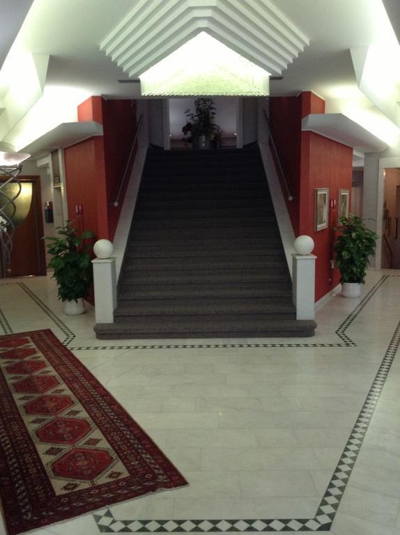 Palace Hotel Moderno Pordenone Esterno foto